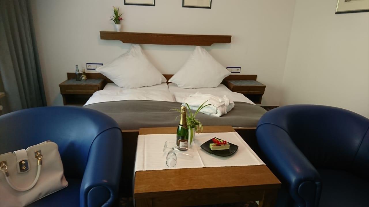 Cafe Blaich - Hotel Garni ヘーフェン・アン・デア・エンツ エクステリア 写真